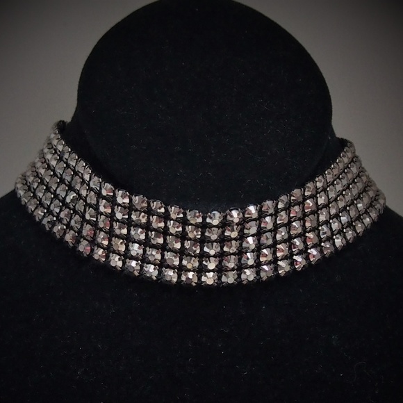 Fashion Jewelry Jewelry - 5-Rows Rhinestones Choker! Mix/Match 3/$15!